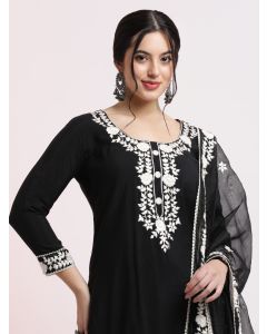 Black Floral Embroidered Festive Kurta Set With Dupatta