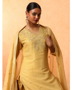 Floral Embroidered A-Line Organza Kurta & Trousers Sets-1A25KPTDR005 Yellow