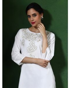 Solid Embroidered Straight Cotton Blend Kurta & Trousers Sets-1B25COORR0016 White
