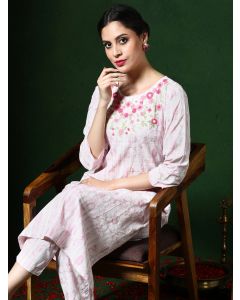 Floral Embroidered Straight Cotton Blend Kurta & Trousers Sets-1B25KPNTR004 Light Pink