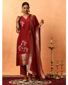 Floral Embroidered A-Line Silk Blend Kurta & Trousers Sets-2A25KPTDR001 Maroon