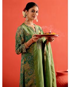 Thread Work Embroidered Kurta Set With Dupatta-2C24KPLDR002 Green