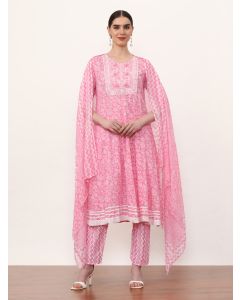 Embroidered Pure Cotton Floral Kurta Sets With Dupatta-8026 Pink
