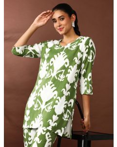 Floral Printed Straight Kurta & Trousers Sets-CS-101 Pista Green