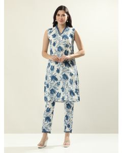 Embroidered Floral Cotton Blend Kurta Sets-DIYAAAA2 White