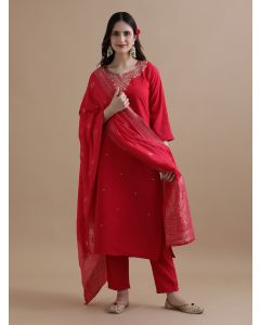 Embroidered Chanderi Cotton Ethnic Motifs Kurta Sets With Dupatta-GNS062 Red-L