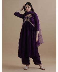 Embroidered Silk Blend Ethnic Motifs Kurta Sets With Dupatta-GNS084 Lavender-L